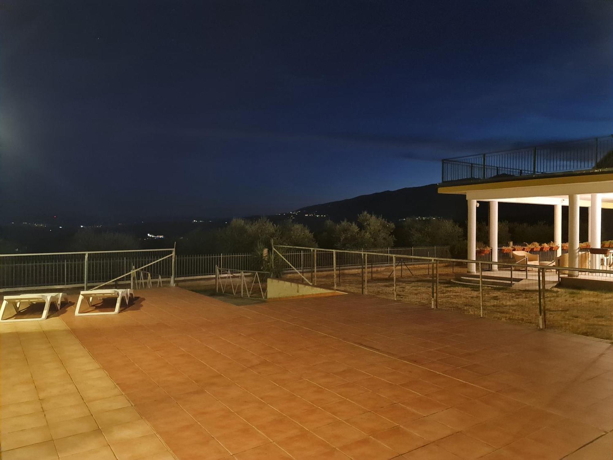 B&B La Petrosa Frascineto エクステリア 写真